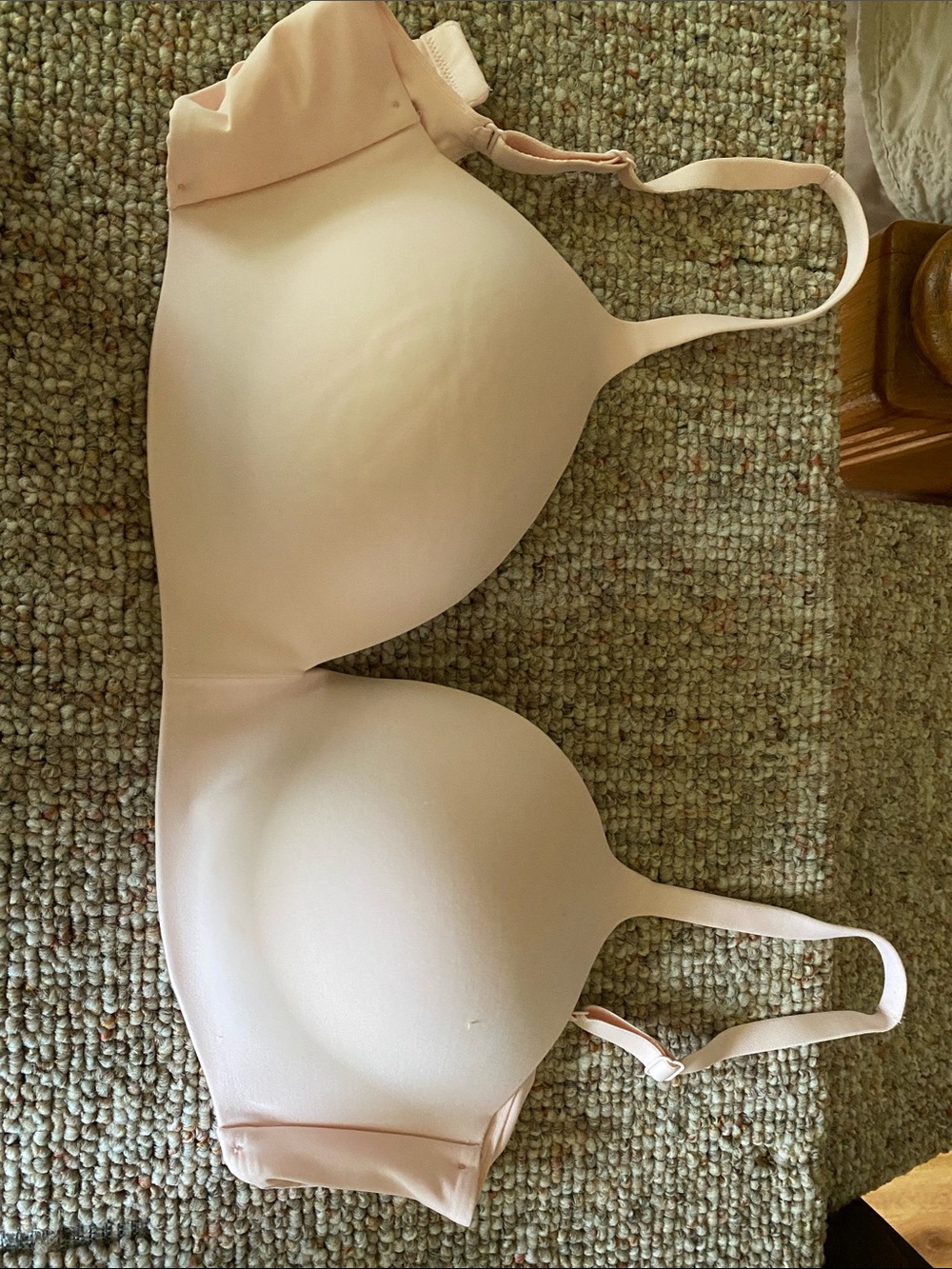 Body by Victoria's Secret Light Pink T-Shirt Bra
